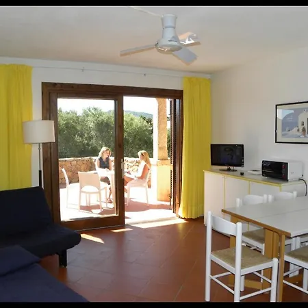 Bouganville Nyaraló Porto Rotondo
